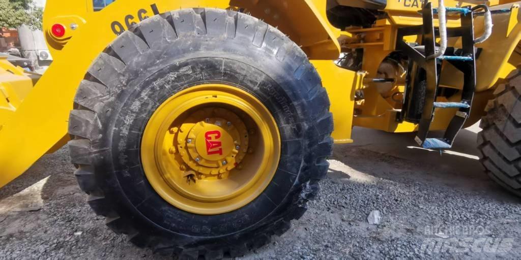 CAT 966 L Utovarivači na kotačima