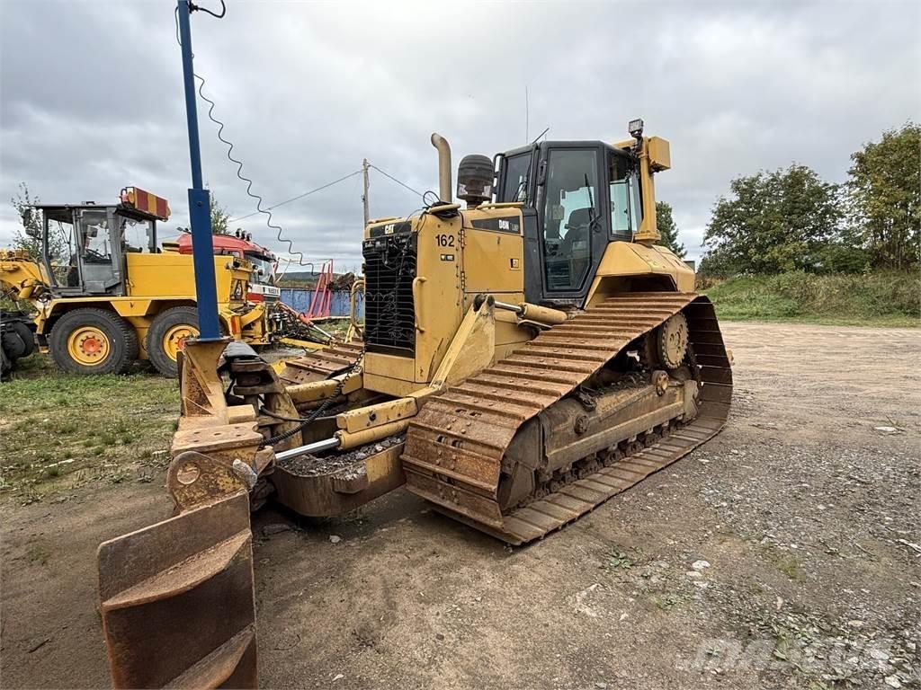 CAT D6N LGP Buldožeri gusjeničari