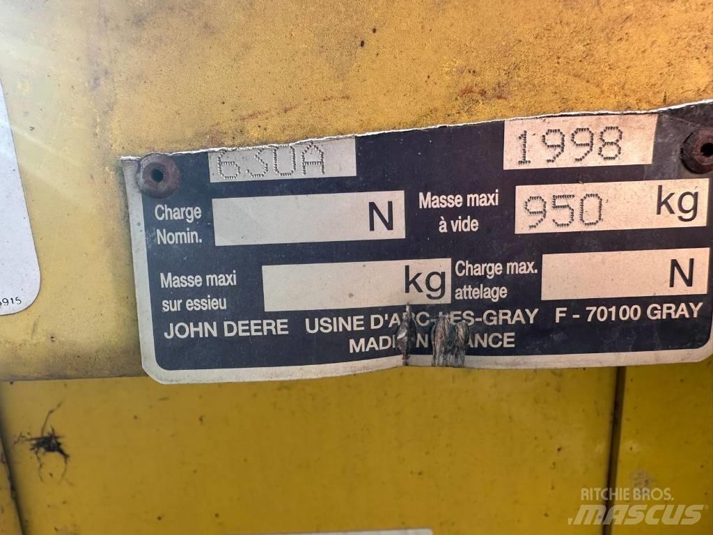 John Deere 7200 Strojevi za krmu na vlastiti pogon