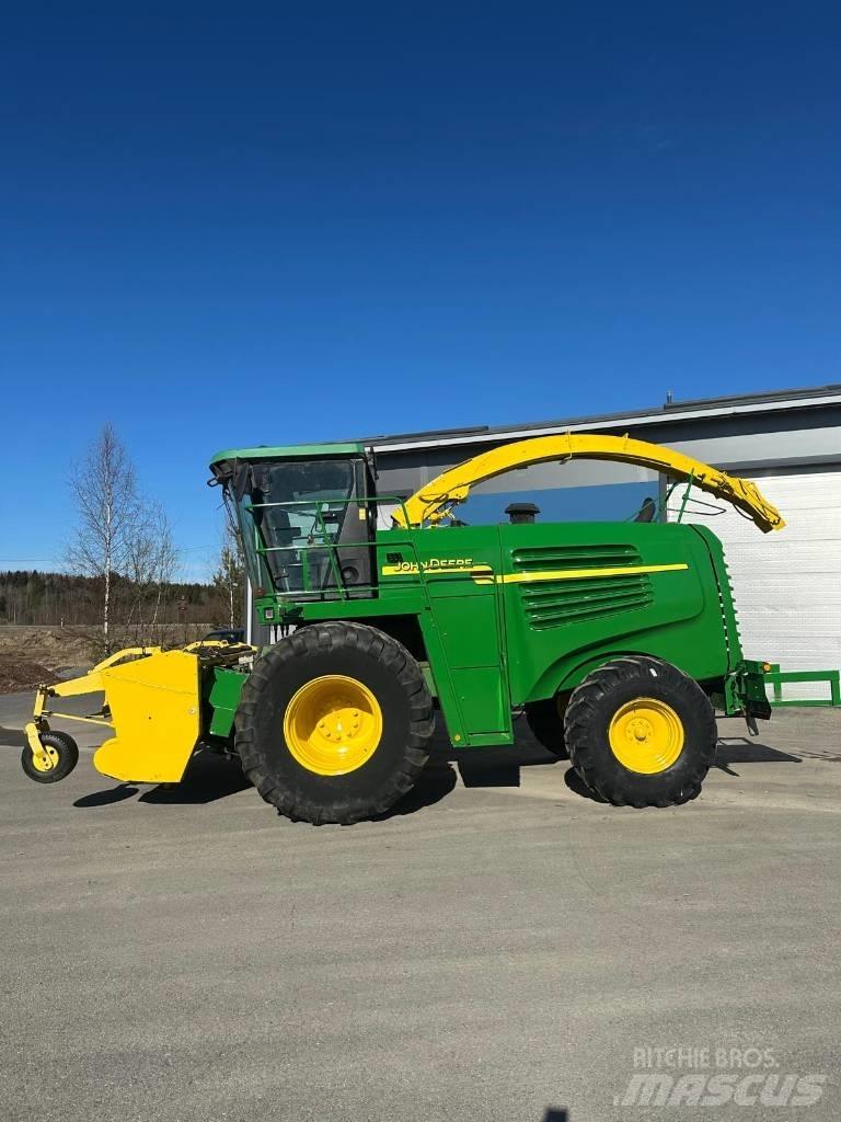John Deere 7200 Strojevi za krmu na vlastiti pogon