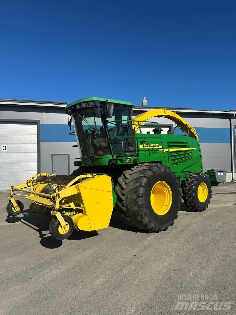 John Deere 7200 Strojevi za krmu na vlastiti pogon