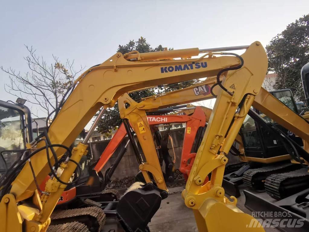 Komatsu PC55MR Bageri gusjeničari
