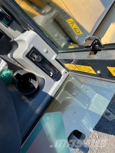 Komatsu PC 80 MR Midi bageri 7t – 12t