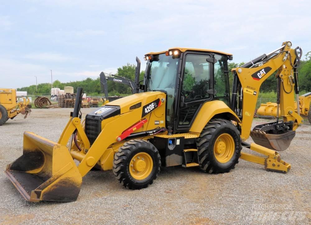CAT 420F2 Utovarni rovokopači