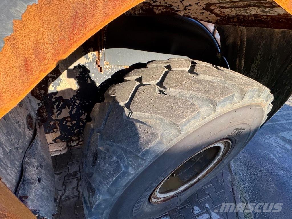 CASE 921 G Utovarivači na kotačima