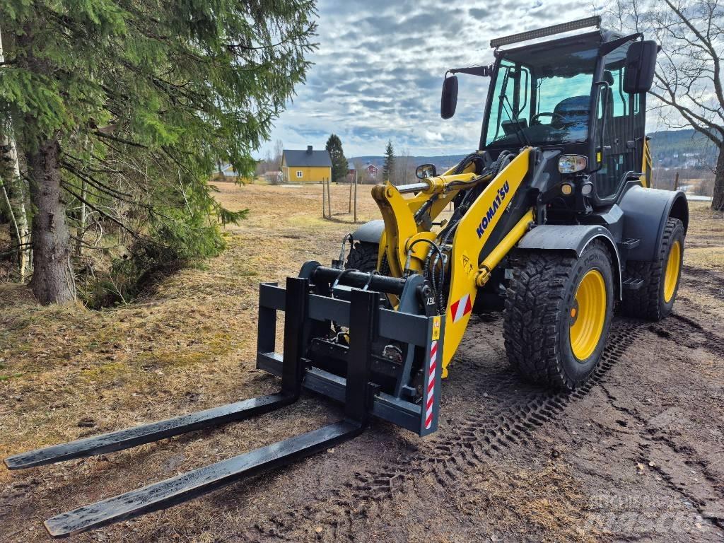 Komatsu WA 100 M Utovarivači na kotačima