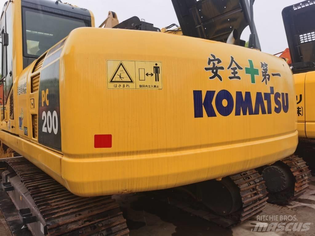Komatsu PC 200-8 Bageri gusjeničari