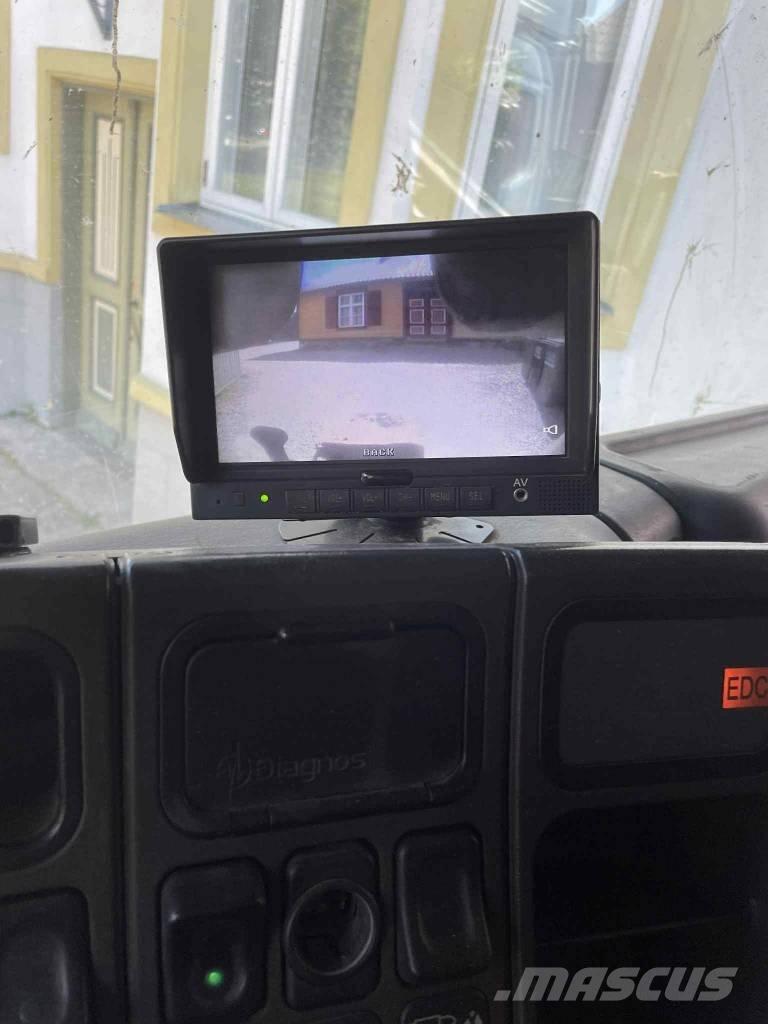 Scania 124 C 420 Rol kiper kamioni s kukama za dizanje