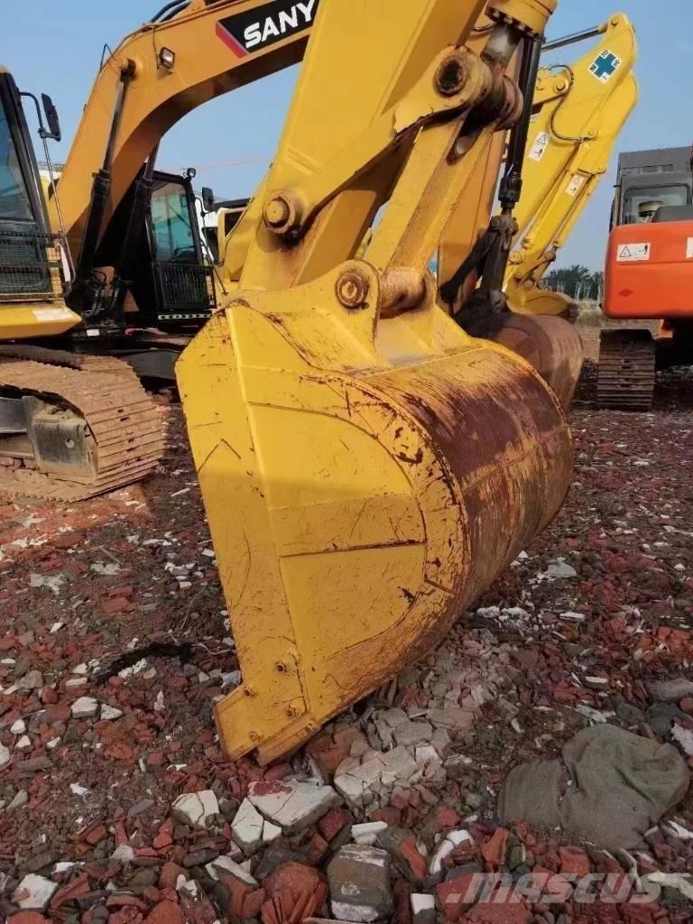 Komatsu pc 210 Bageri gusjeničari