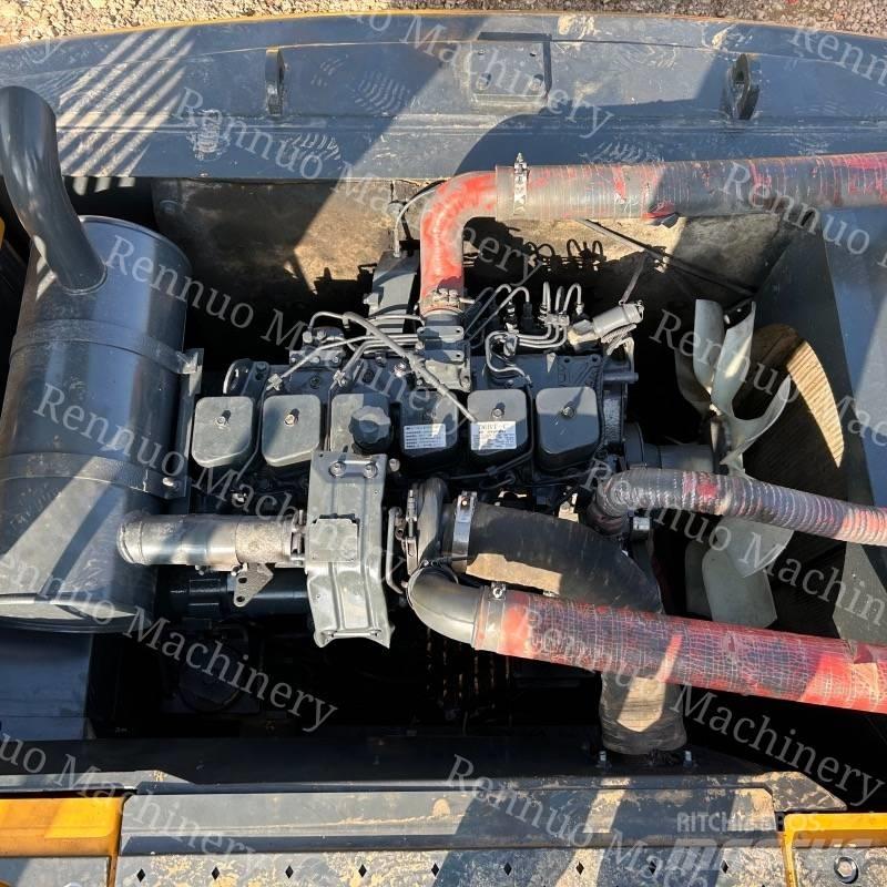 Hyundai 215 Bageri gusjeničari
