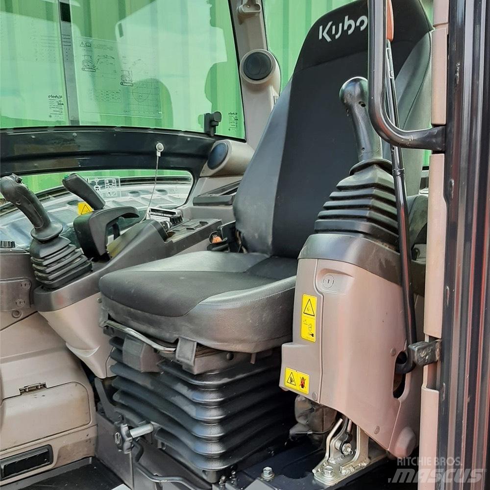 Kubota U50-5 Mini bageri <7t