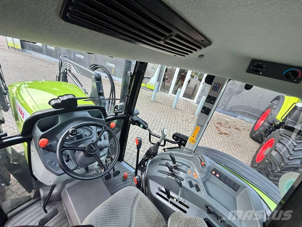 CLAAS Elios 210 Traktori