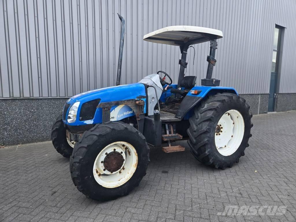 New Holland TL 90 A Traktori