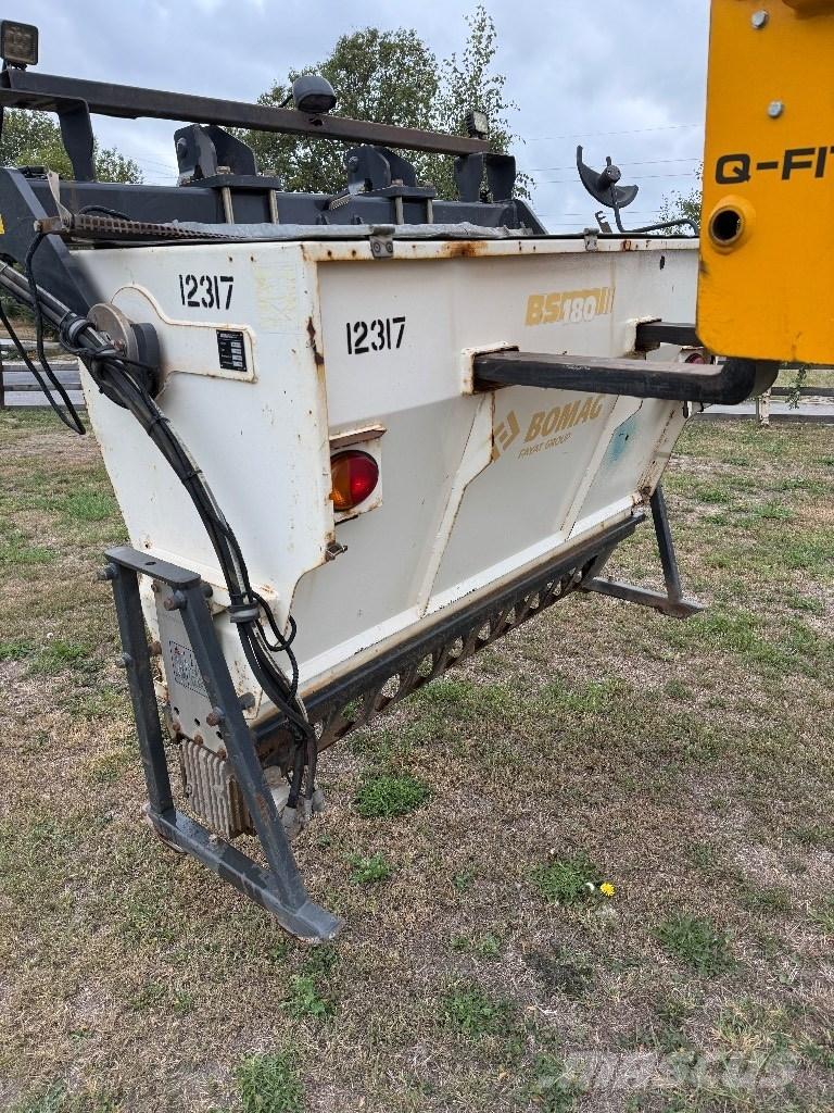 Bomag BS 180 Valjci sa dvojnim bubnjem