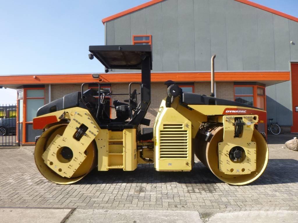 Dynapac CC432V Kompaktori zemlje