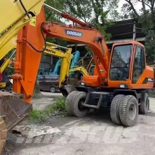 Doosan DH150W-7 Bageri na kotačima