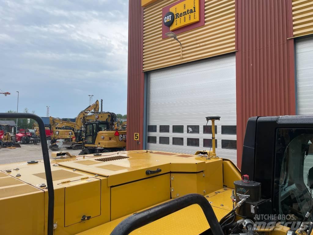 CAT 330 Bageri gusjeničari