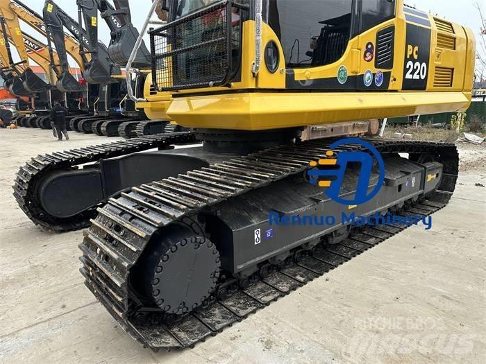 Komatsu PC 220-8 Bageri gusjeničari