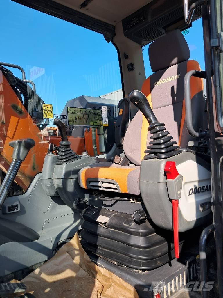 Develon DX 140 LCR-5 Bageri gusjeničari