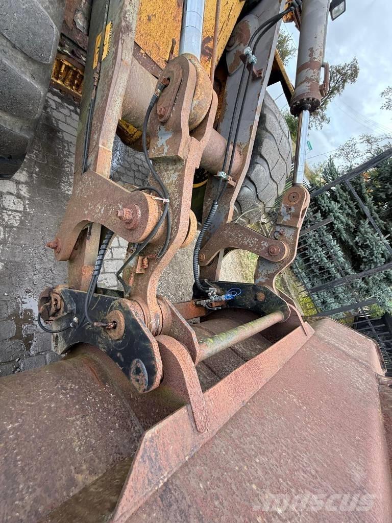 Volvo L 120 Utovarivači na kotačima
