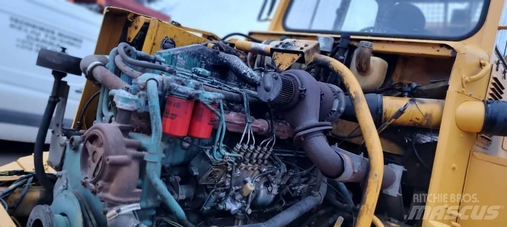 Volvo A 25 C 6x6 Zglobni demperi