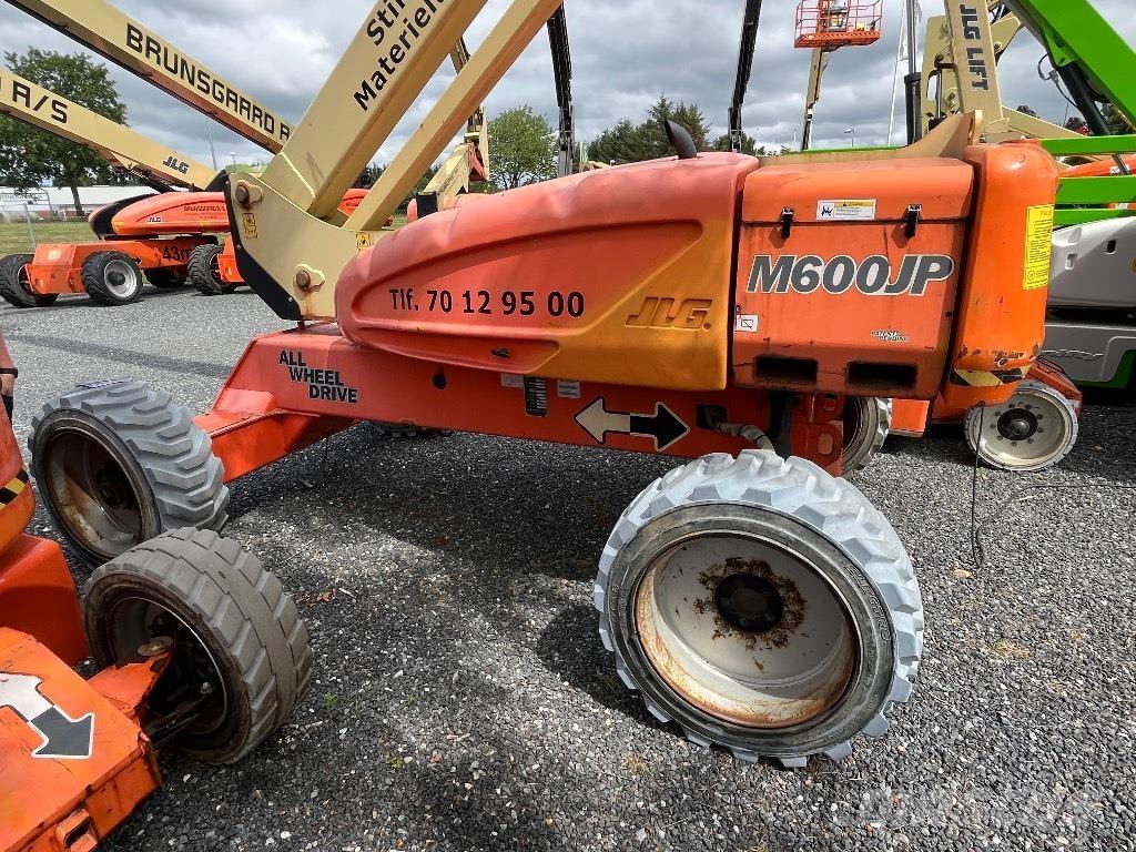 JLG M 600 JP Teleskopske podizne platforme