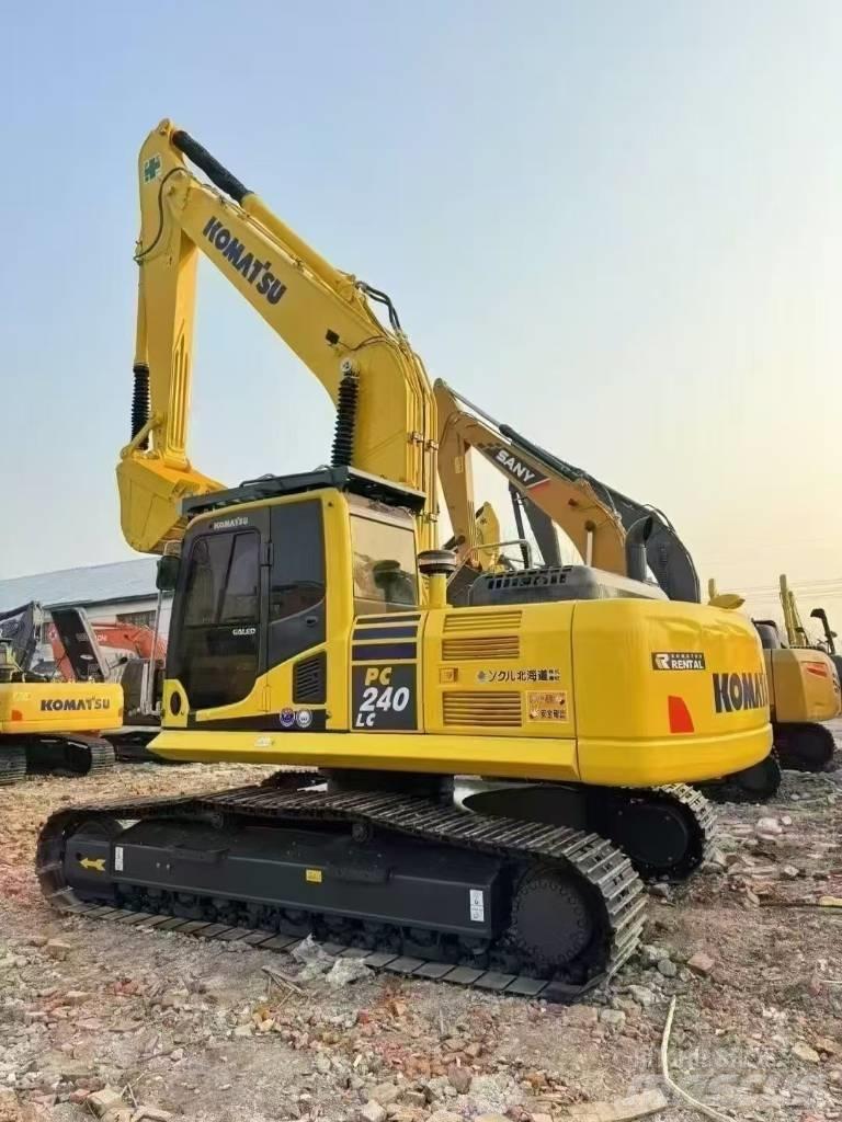 Komatsu PC 240 Bageri gusjeničari
