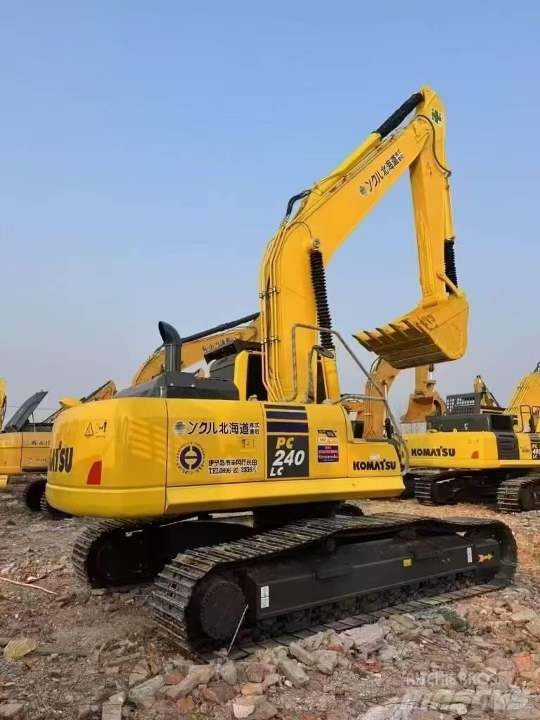 Komatsu PC 240 Bageri gusjeničari