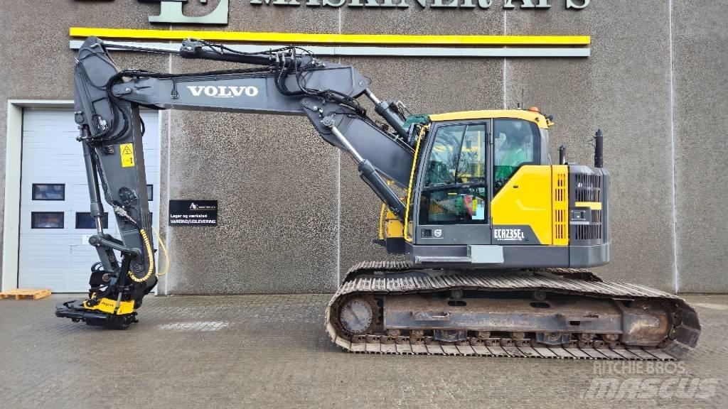 Volvo ECR 235 E L Bageri gusjeničari