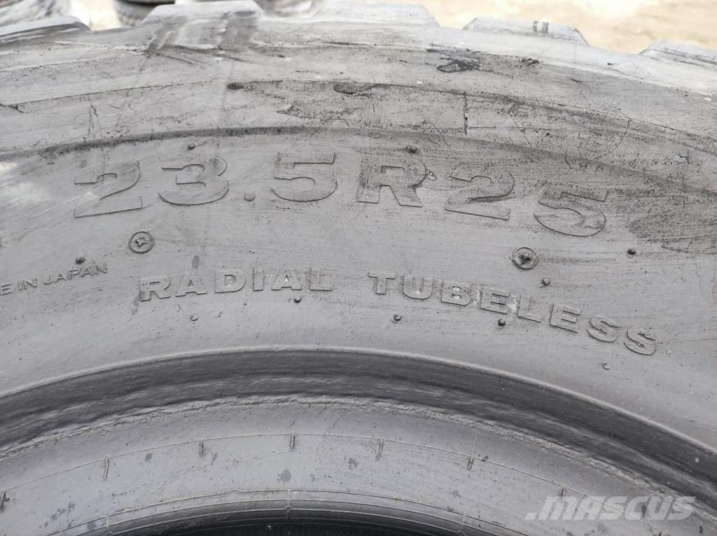  23.5 R25 tires Gume, kotači i naplatci