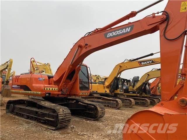 Doosan DH220LC-7 Bageri gusjeničari