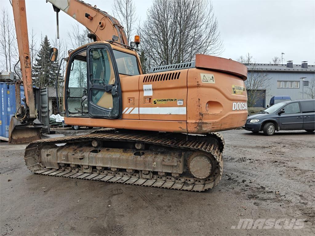 Doosan DX 225 LC Bageri dugog dosega