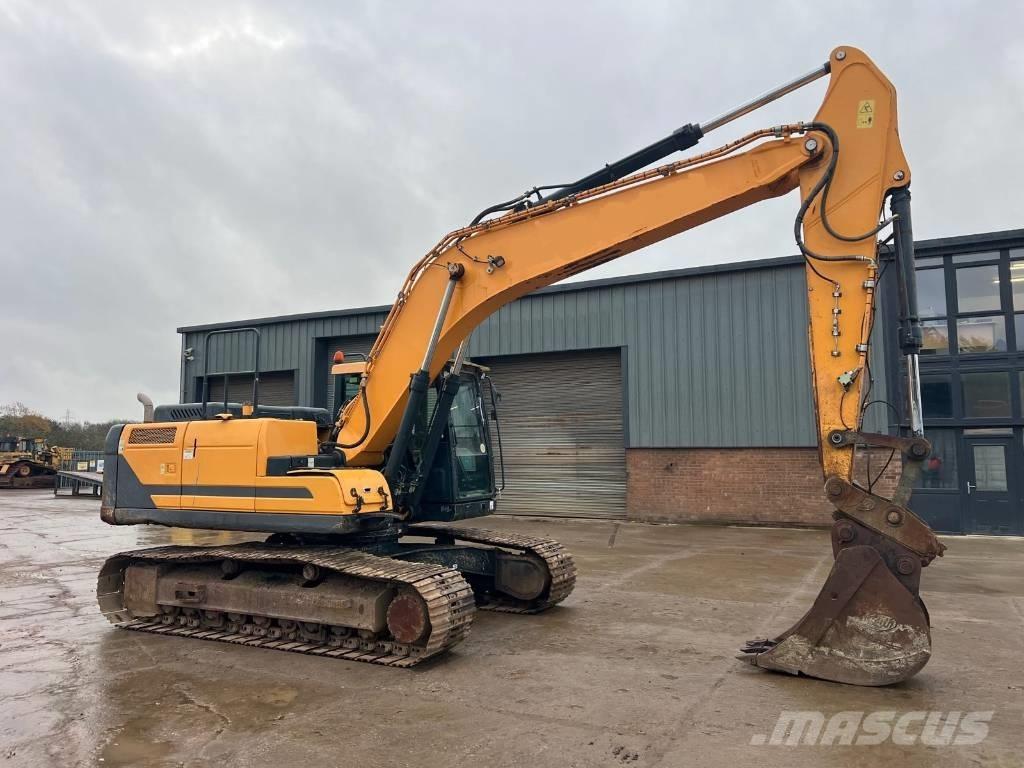 Hyundai HX 220 L Bageri gusjeničari