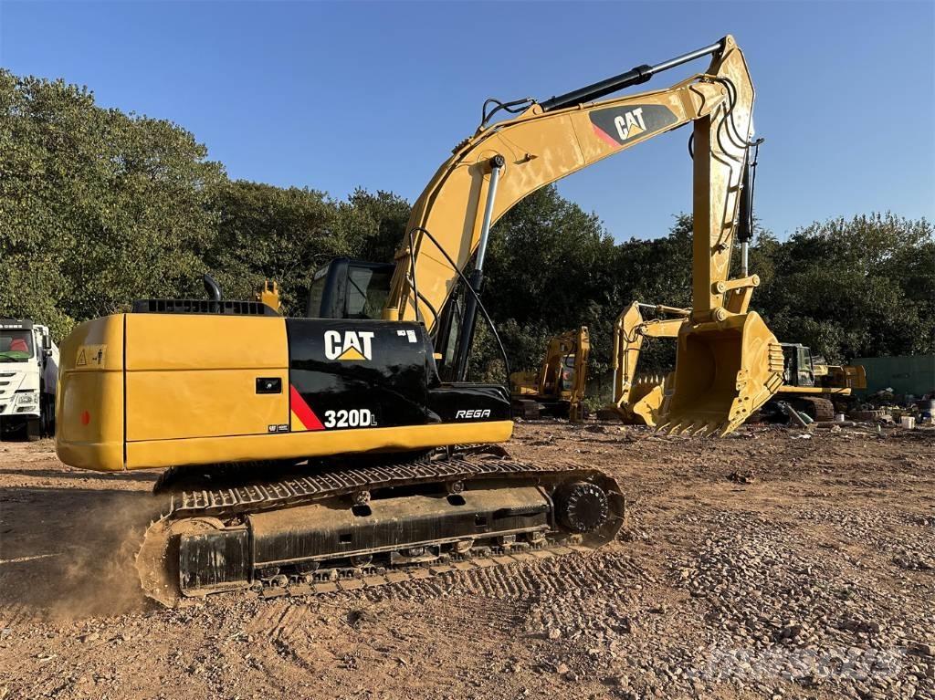 CAT 320D Bageri gusjeničari