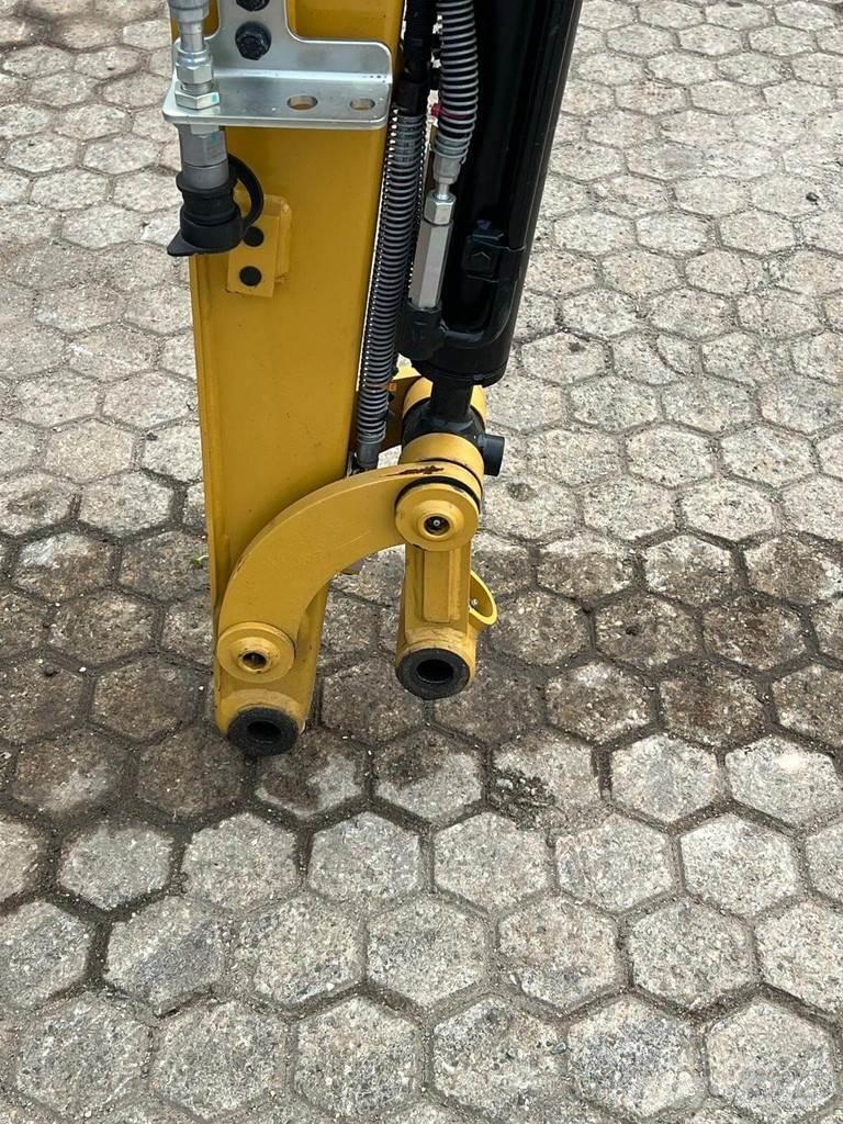 CAT 301.8 Mini bageri <7t