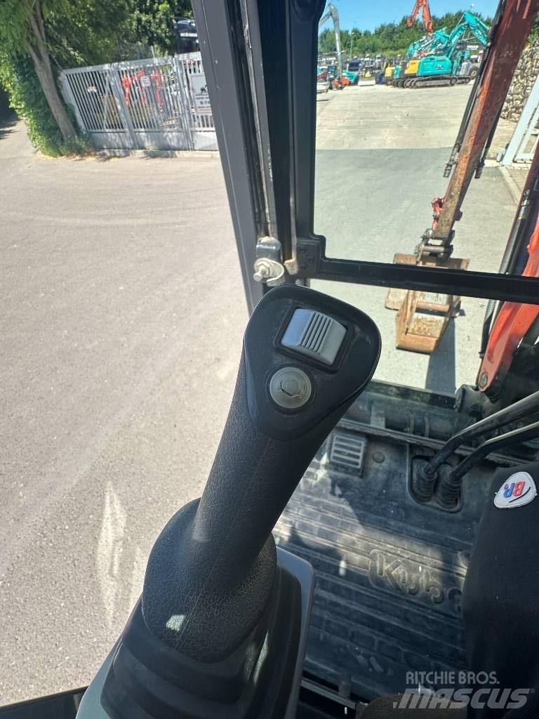 Kubota U 27-4 Mini bageri <7t