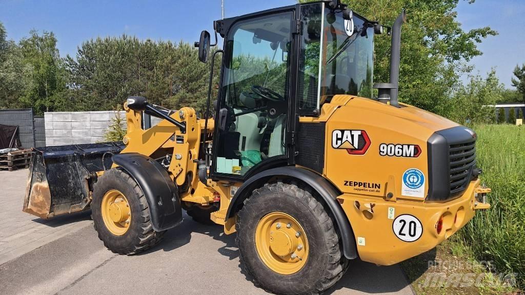 CAT 906M Utovarivači na kotačima