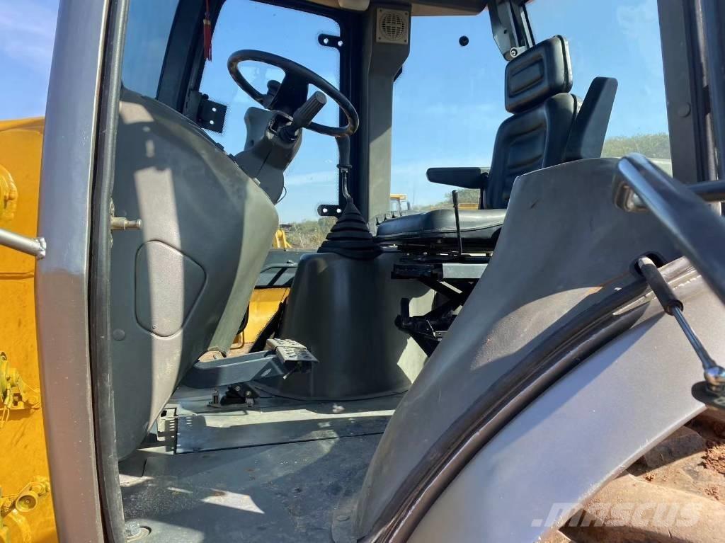 JCB 3CX Utovarni rovokopači