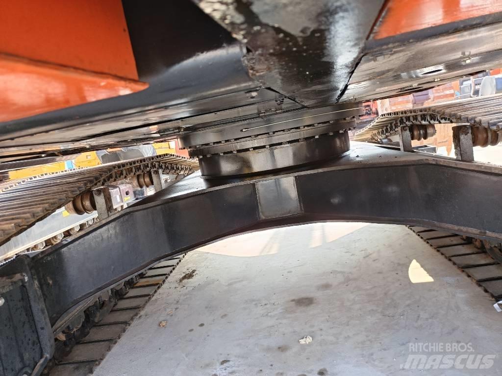 Doosan DX300-9 Bageri gusjeničari