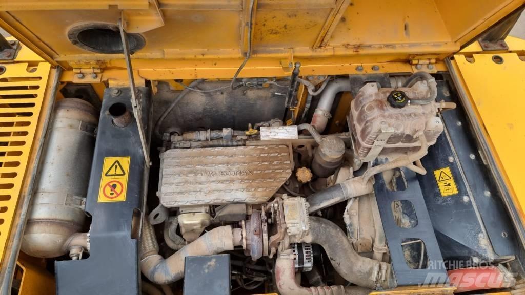 JCB JS 220 LC Bageri gusjeničari