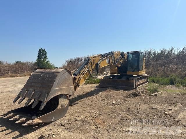 CAT 325 Bageri gusjeničari