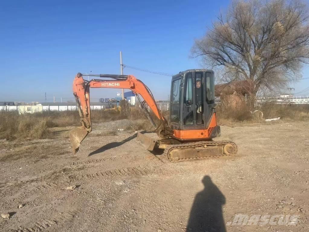 Hitachi ZX 35 U Mini bageri <7t