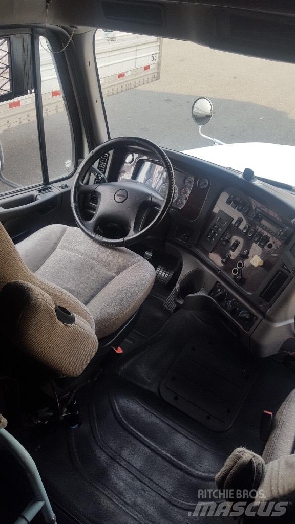 Freightliner M2 Traktorske jedinice