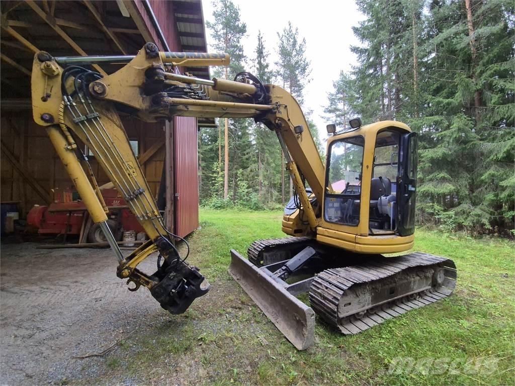 Komatsu PC75 UU Bageri gusjeničari