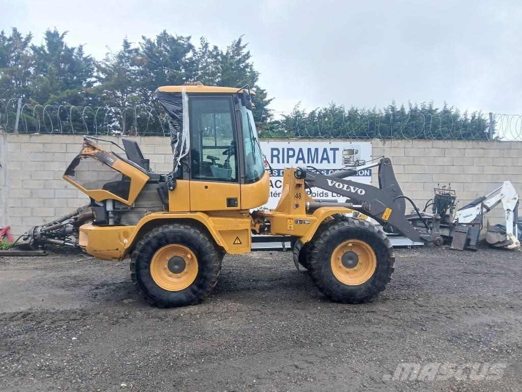 Volvo L 30 G Utovarivači na kotačima