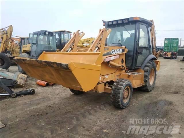 CASE 580M Skid steer mini utovarivači