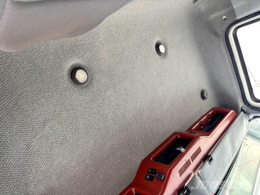 Mack CHU 613 Recovery vozila