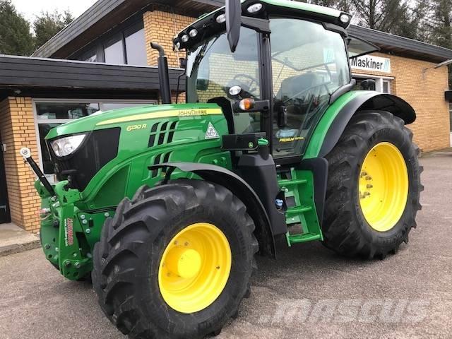 John Deere 6130R Traktori