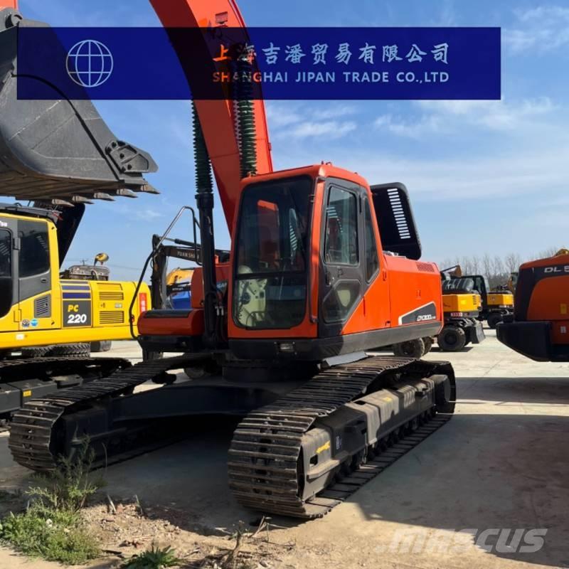 Doosan DX 300 Bageri gusjeničari