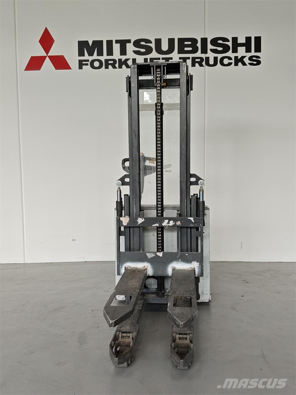 Atlet PSH160 Samopogonski ručni viličari